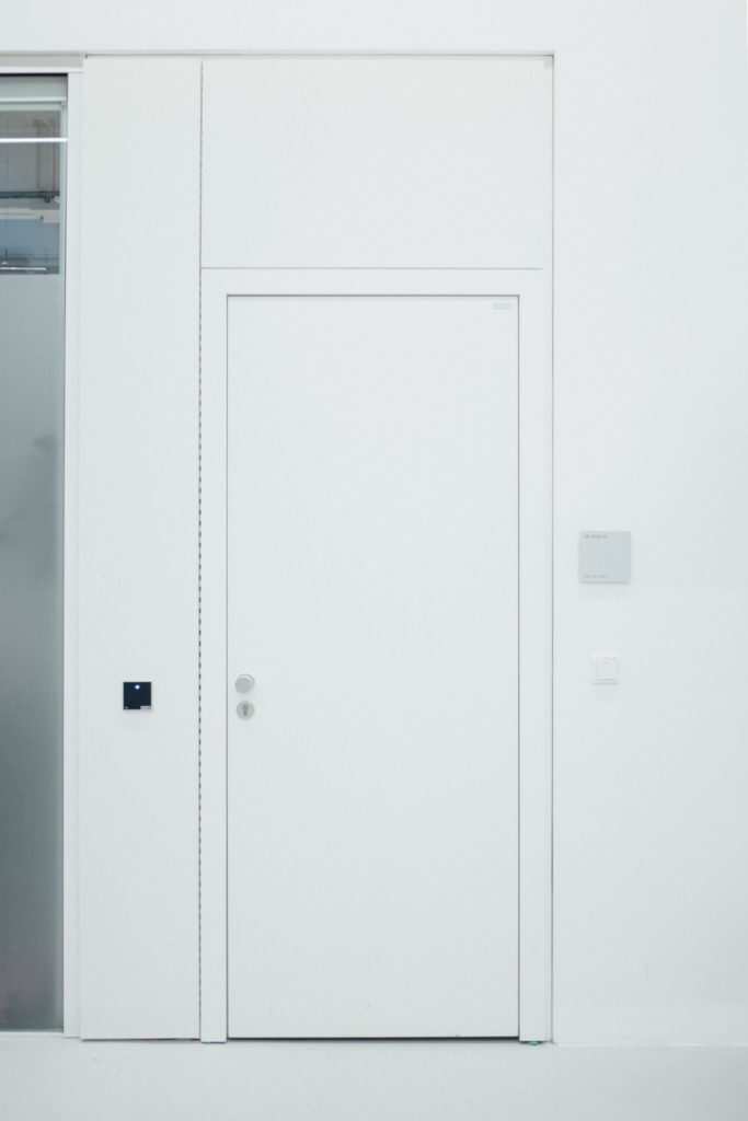 predator-door