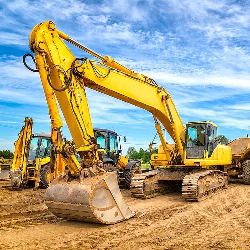 Construction equipment that uses asset tracking